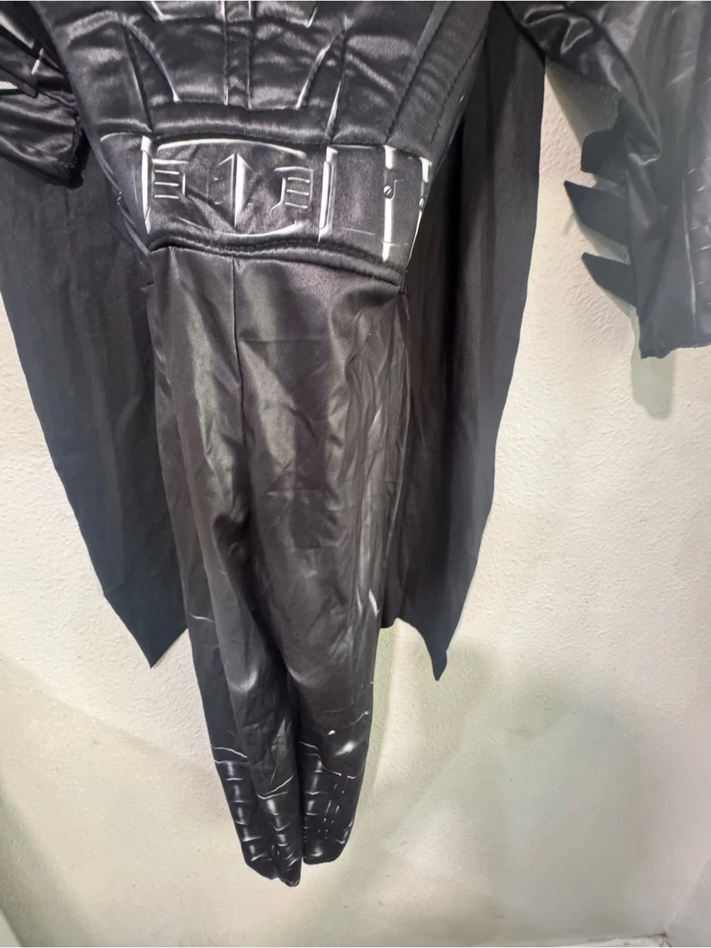 DC The Flash Movie: Batman Halloween Costume for Kids size medium
